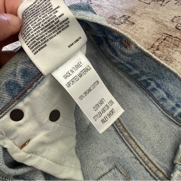 Agolde Light Blue Jean Shorts - Picture 4 of 5